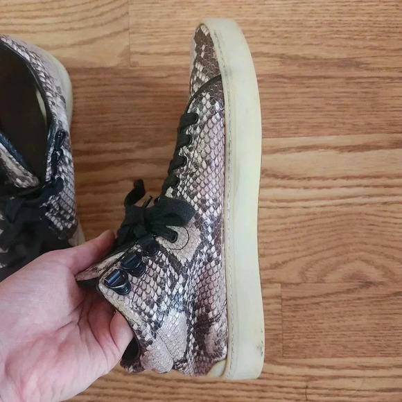 GUC Rag & Bone Leather Snakeskin Sneakers, Size 7 - Picture 13 of 17